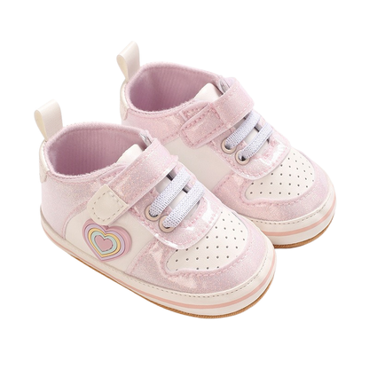 SMÅ SNEAKERS