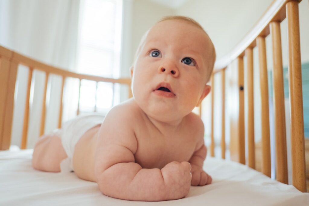 Photo baby crib